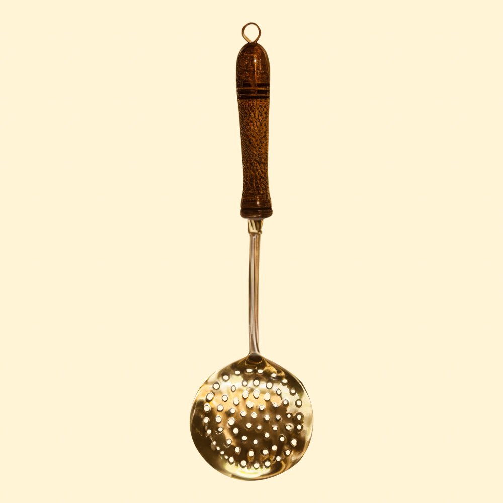 Pitranj Brass Strainer Ladle Wooden Handle Matt